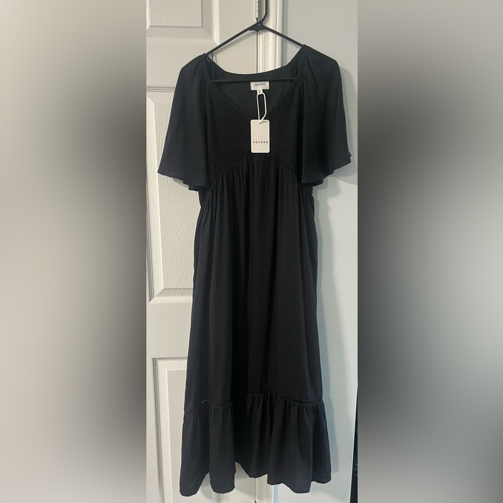 NWT Heyson Smocked Bust Butterfly Sleeve Midi Dress with Pockets size small